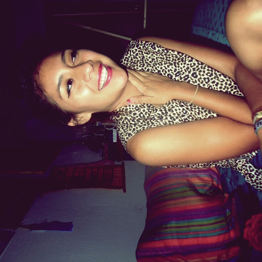 Daniela Hernandez Photo 6