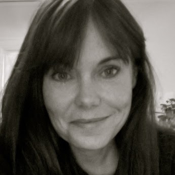 Emily Potts Photo 33