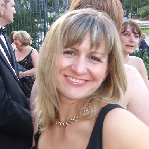 Rachel Davey Photo 9