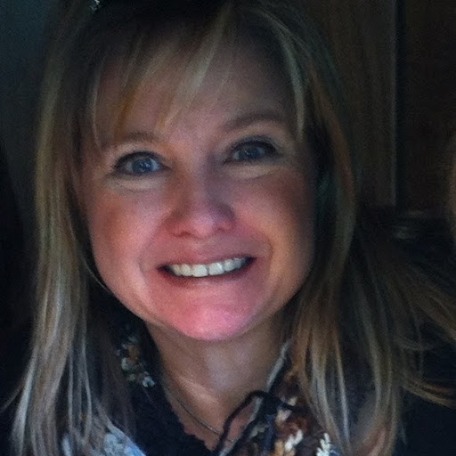 Lisa Pence Photo 33