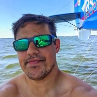 Nicholas Larson Photo 24