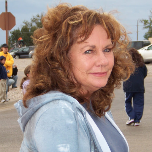 Sue Nichols Photo 1