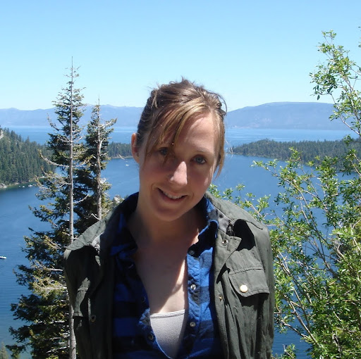 Christina Kinney Photo 14