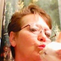 Vicki Squires Photo 20