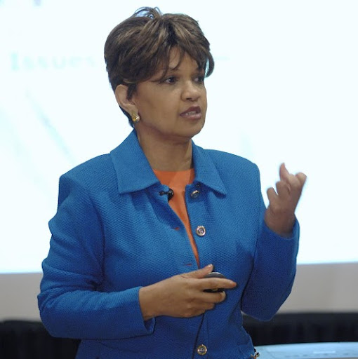 Peggy Duncan Photo 37