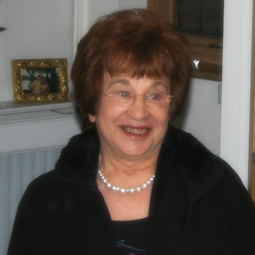 June Davis Photo 15