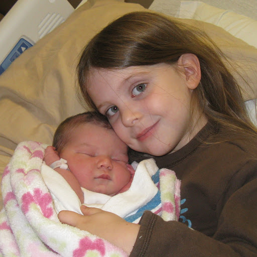 Laura Yarbrough Photo 31