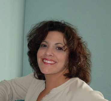 Lisa Chavez Photo 17