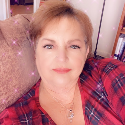 Cindy Howard Photo 26
