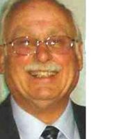 Roger Webster Photo 11