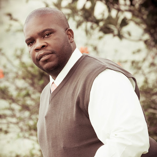 Adrian Walker Photo 27