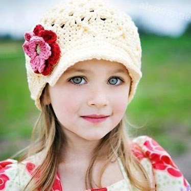 Julia Roy Photo 31