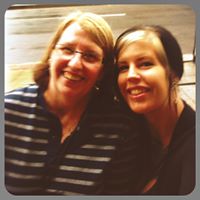 Lisa Pennington Photo 30