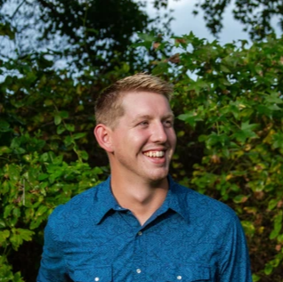 Sean Schultz Photo 9