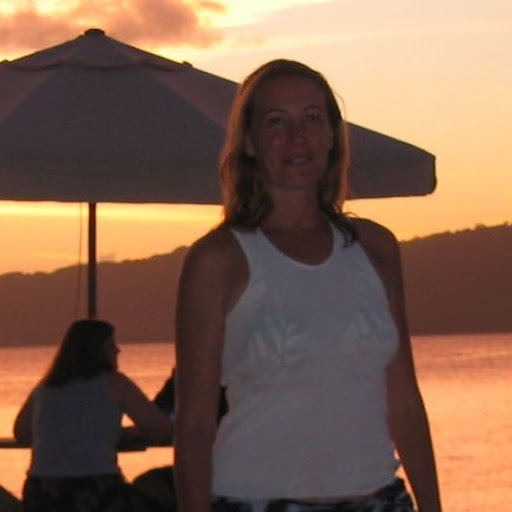 Sarah Nunn Photo 14
