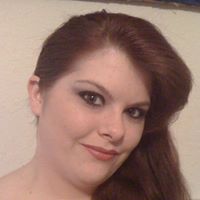 Julia Brooks Photo 26