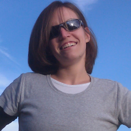 Rachel Hooper Photo 35