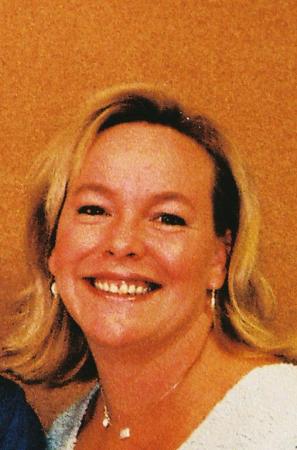 Beth Williams Photo 20