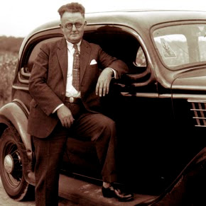 Eugene Connor Photo 18