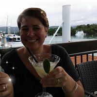 Colette Morris Photo 33