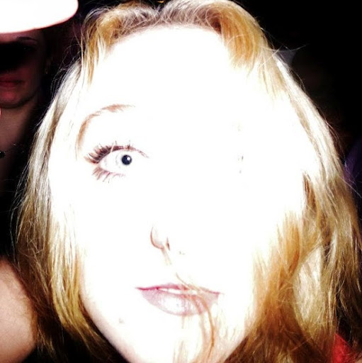 Danielle Welsh Photo 30