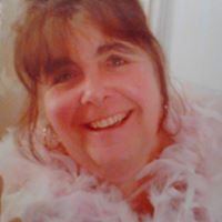 Leslie Gee Photo 32