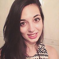 Julia Soares Photo 20