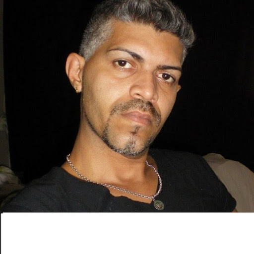Celso Castro Photo 4