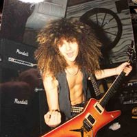 Michael Grossi Photo 24