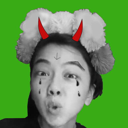 Annie Santiago Photo 15