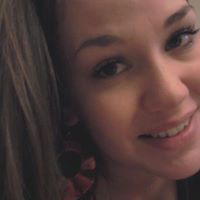 Elizabeth Prescott Photo 8
