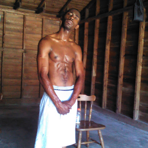 Sterling Robinson Photo 4