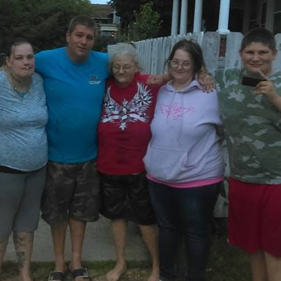 Heather Dennison Photo 31