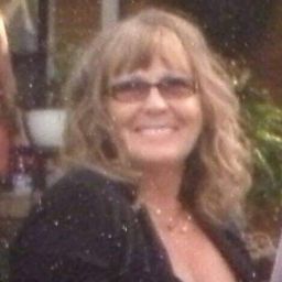 Charlene Arnold Photo 16