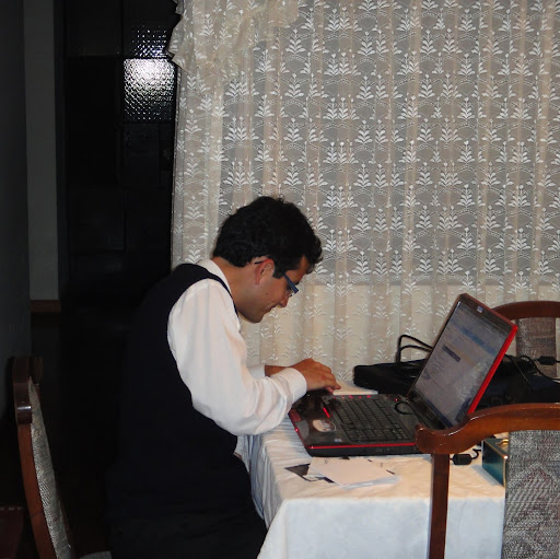 Antonio Davila Photo 12