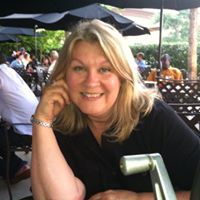 Vicki Neumann Photo 21