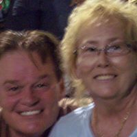 Linda Faulkner Photo 27