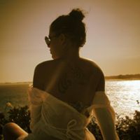 Ana Hahn Photo 8