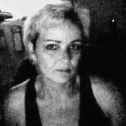 Debby Ward Photo 8