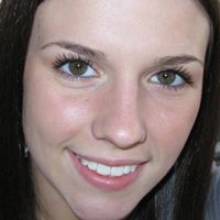 Lilly Peterson Photo 14