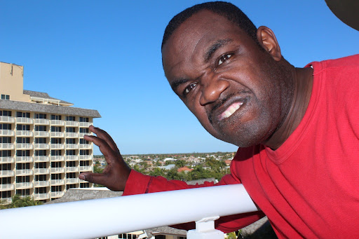 Rodney Perry Photo 14