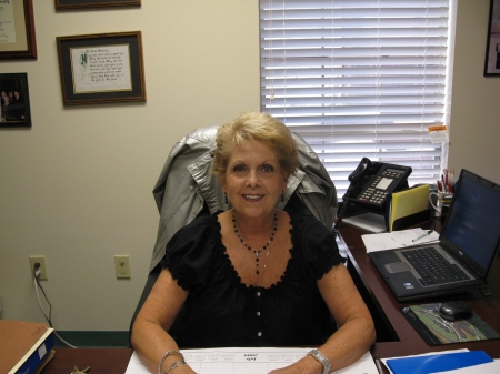 Carol Garrett Photo 6