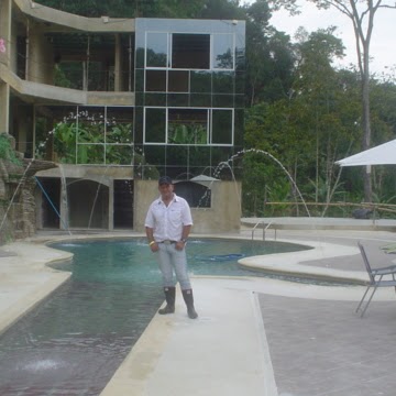 Enrique Salgado Photo 38