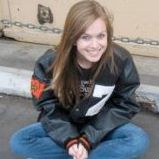 Elizabeth Mclaughlin Photo 32
