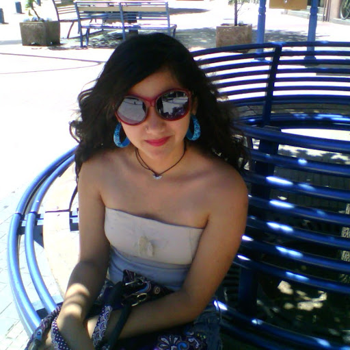 Angela Vasquez Photo 39