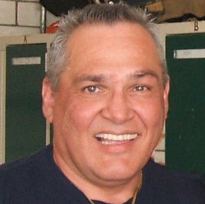 Dennis Rhodes Photo 35