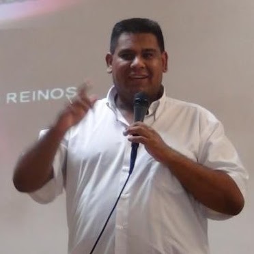 Anibal Suarez Photo 6