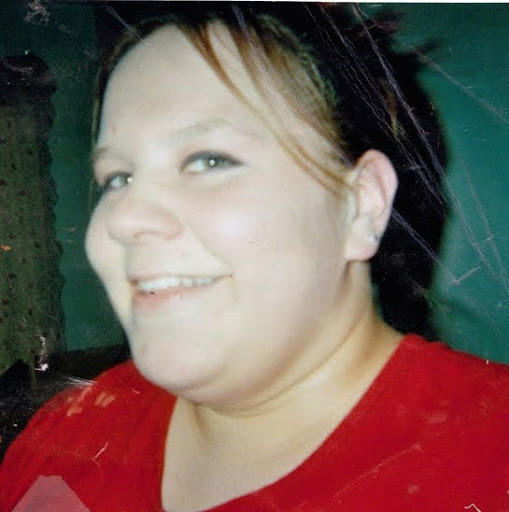 Sarah Burnett Photo 27