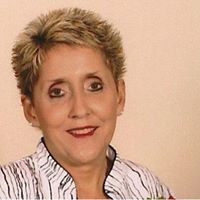 Ellen Barr Photo 22