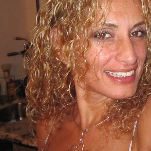 Silvia Iglesias Photo 14